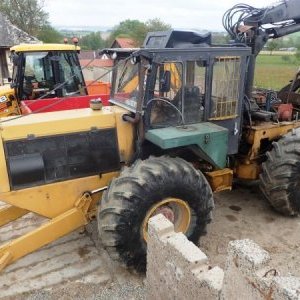 foto harwester LKT 120 +przyczepa