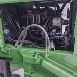foto traktor leśny LKT 81T Turbo